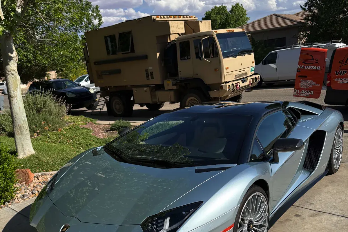 Wrapped Supercar Photographed In Southern Utah